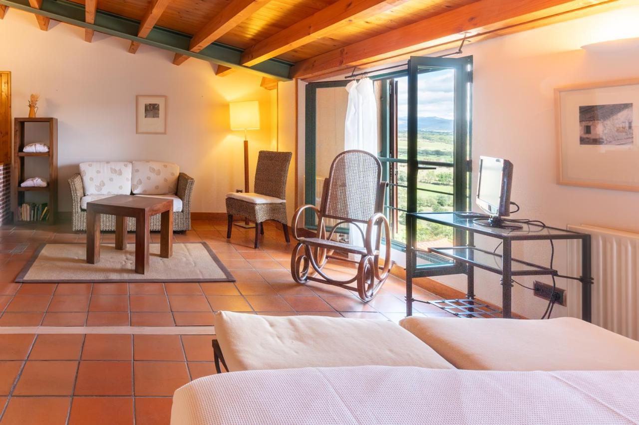 Hospederia El Arco Hotel Villavieja del Lozoya Eksteriør billede